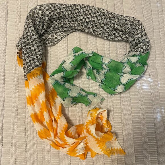 Patterned Light Scarf - Picture 1 of 2